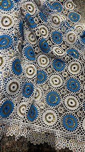 Africano Branco com Azul Bordado