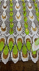 Africano Branco com Verde Luxo