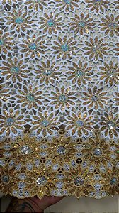 Africano Branco com Dourado Luxo