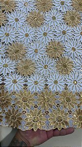 Africano Branco com Dourado Bordado Luxo