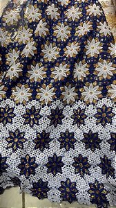 Africano Branco com Azul e Dourado Bordado Luxo