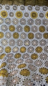 Africano Branco com Dourado Bordado Luxo