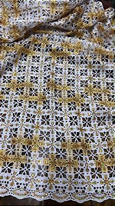 Africano Branco com Dourado Bordado Luxo