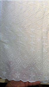 Lesse Branco Bordado