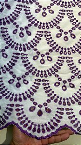 Lesse Branco com Roxo Bordado