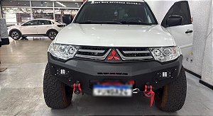 Para-choque dianteiro TRITON FAROL DUPLO OU PAJERO DAKAR 2008 A 2015