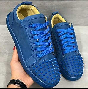 Christian Louboutin - www.benjamim variedade.com