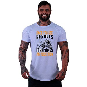 Camiseta Longline Masculina Manga Curta MXD Conceito You See Results It Becomes an Addiction
