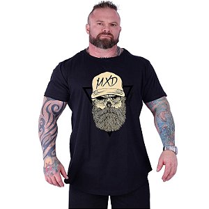 Camiseta Longline Estampada Plus Size MXD Conceito Manga Curta Caveira Boné