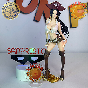BOA HANCOCK ONE PIECE FLAG DIAMOND BANPRESTO 100% ORIGINAL LACRADO