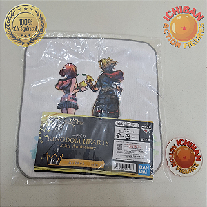 TOALHA SORA E KAIRI KINGDOM HEARTS 20TH ANNIVERSARY LETRA F ICHIBAN KUJI 100% ORIGINAL LACRADO