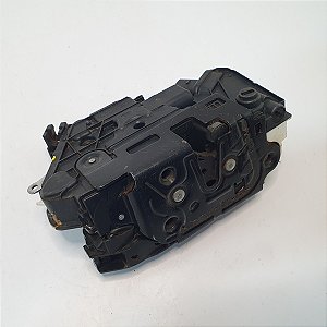 Fechadura Trava Porta Tiguan 2010 A 2013 (Carcaça Quebrada) Eletrica Traseira Direita 6 Pinos 06A5N0839016D Original