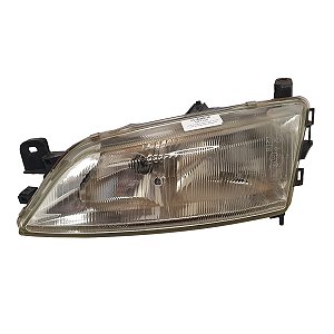 Farol Dianteiro Vectra 1997 A 2000 (Pin.Inf.Quebrado) Esquerdo Mascara Cromada Tyc