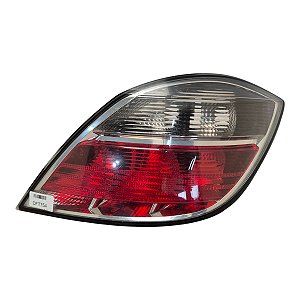 Lanterna Traseira Vectra Hatch Gt Gtx 2007 A 2011 (Carcaça Quebrada) Direita Fume 94702424 Original