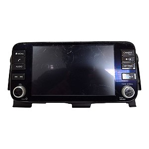 Central Multimidia Kicks 2021 A 2024 (Risco Na Lente) Preto Pn4303 0057281 Original