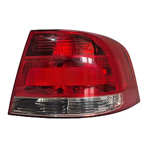 Lanterna Traseira Voyage G5 2008 A 2012 (Quebrado Carcaca) Direita Cristal Paralela
