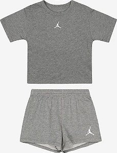 Conjunto Infantil Menina Air Jordan Cinza Com Shorts