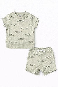 CONJUNTO MENINO CARTERS 2 PEÇAS CAMISETA E BERMUDA MOLETINHO VERDE JACARÉ
