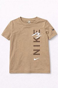 CAMISETA INFANTIL MENINO NIKE MANGA CURTA CARAMELO