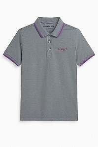 CAMISETA INFANTIL MENINO CALVIN KLEIN GOLA POLO CINZA DETALHE ROXO