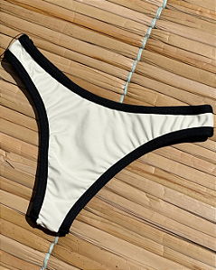 Calcinha Asa Delta Biquíni Línea