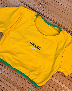 Cropped Brasil 26 (Número 10)