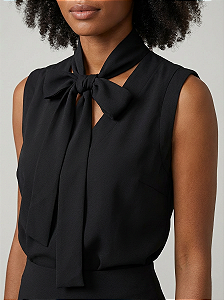 BLUSA FEMININA CAVADA COM GOLA LAÇO