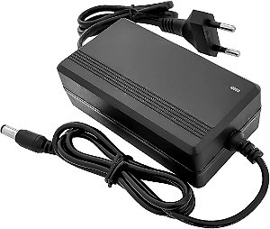 Fonte Plástica Eletrônica 12V 10A FN 2-Fios Alimentação 110V-220V P/ Leds Cftv