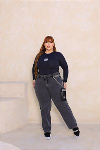 CALÇA JEANS MOM LINHA PLUS SIZE GRAFITTE