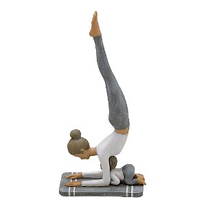 Estatueta Yoga Mãe e Bebê Conectados em Resina A23,5cm x L11cm x C7cm