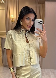 Camisa Leather com Bolsos Metalizada