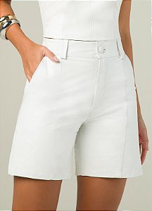 Shorts Zina em Couro Sintético Premium