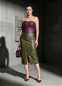 Conjunto Duo Colour Cropped Corset e Saia Lápis Luiza em Couro Sintético Premium