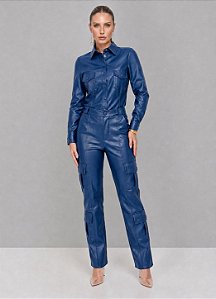 Conjunto Camisa Antonia e Calça Cargo em Couro Sintético Premium