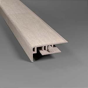 PERFIL FRONTAL DE ESCADA 8 EUCAFLOOR - 2,10M