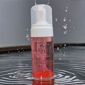 Espuma de limpeza facial e demaquilante
