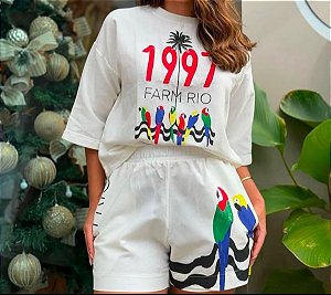 Conjunto 1997 (Blusa + Short)