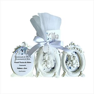 Lembrancinha de casamento mini quadro Sagrada Família.