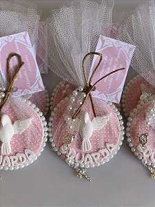 Lembrancinha de batizado com nome na base