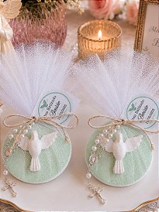 Lembrancinha De Batizado Com Terço Personalizado Espírito Santo Ímâ