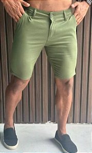 BERMUDA ALFAIATARIA SLIM VERDE