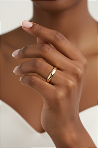 Aliança De Ouro 18k - Meia Cana Reta 2,50MM