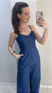 Macacão jeans com alça regulável