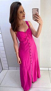 Vestido midi pink de alças largas e botões
