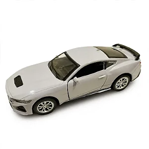 Ford Mustang Dark Horse 2024 Escala 1:32 - Branco