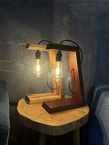 Luminária de mesa