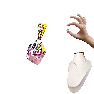 Pingente Mini Quartzo Rosa Bruto Ouro Prata