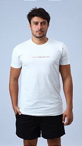 Camiseta Dream It