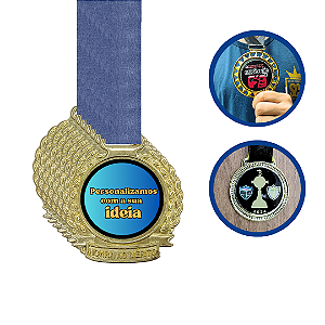 Medalha de Metal Personalizadas e Resinadas Com fita REF: MRM254