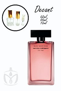 Musc Noir Rose For Her de Narciso Rodriguez (Decant)